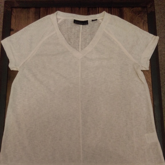 Sheer-T - Picture 4 of 4